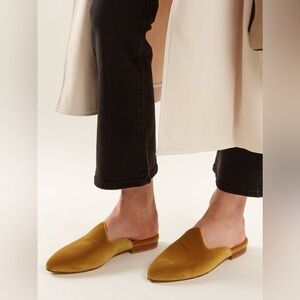 Le Monde Beryl Velvet Mules In Gold Women’s Size 38